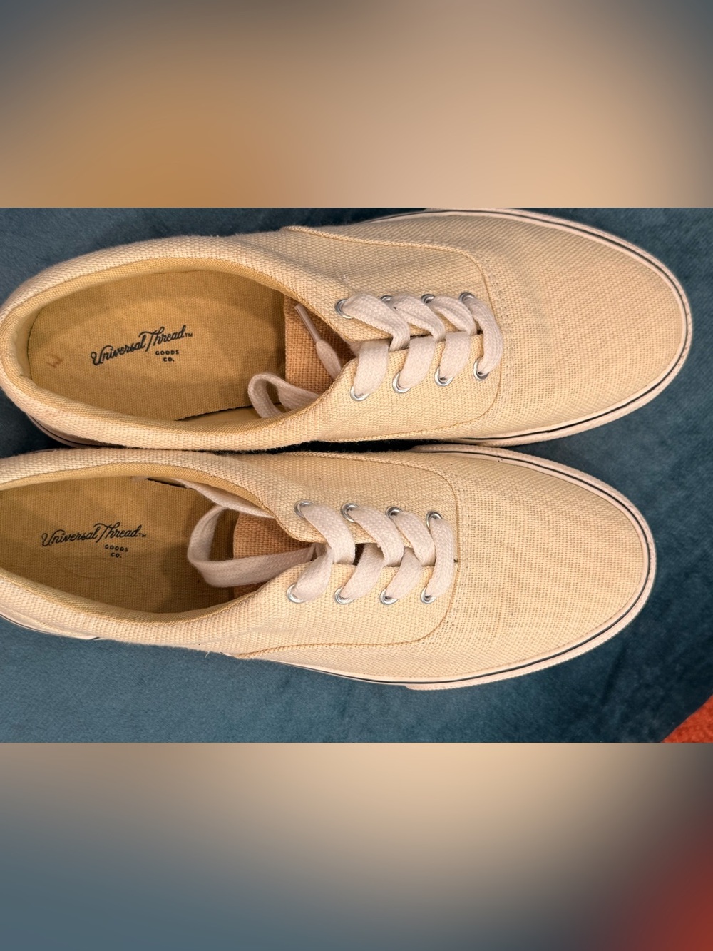 Universal Thread Woman’s Canvas Sneakers in yellow cream